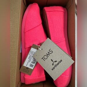 Toms Pink Canvas Flats Slip-On Shoes